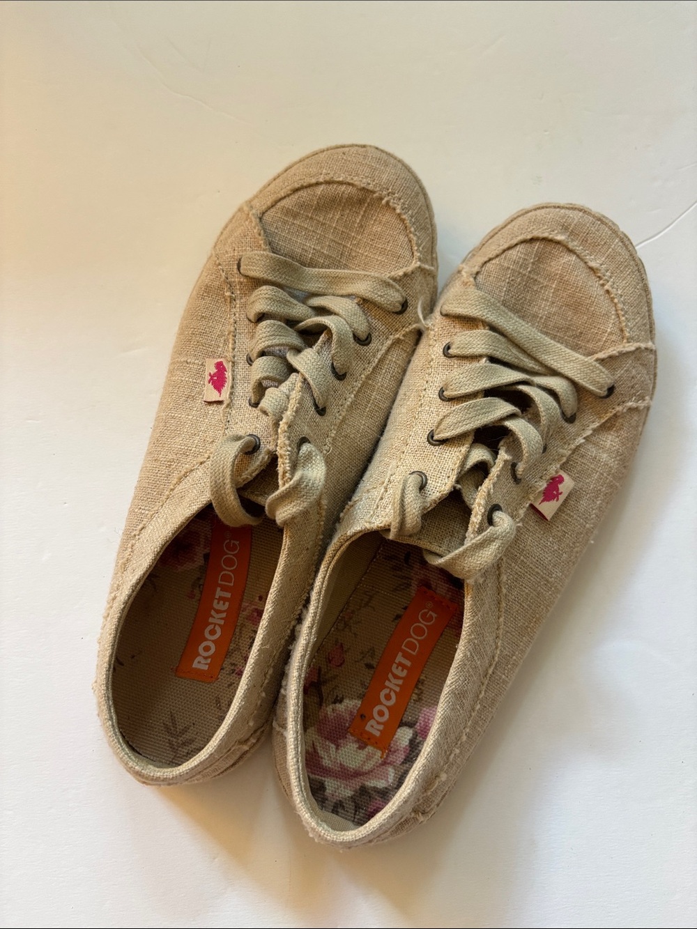Rocket Dog Beige Canvas Low-Top Lace-Up Sneakers